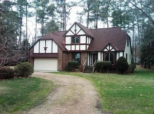 6673 John Smith Ln, Hayes, VA 23072