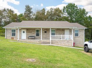 394 Glenview Dr, Trenton, GA 30752