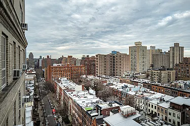 Rented by Rita S Citrin, LREB