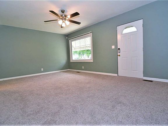 3rd image of 1416 S Roosevelt Dr