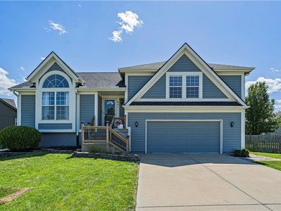 841 E Cheyenne St, Gardner, KS, 66030
