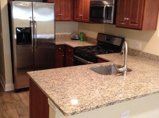 2433 N Meade Ave #G, Chicago, IL 60639