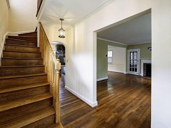 3rd image of 4441 Brandywine St NW
