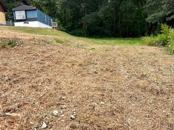 196 Wilson Ct, Boiling Springs, SC 29316