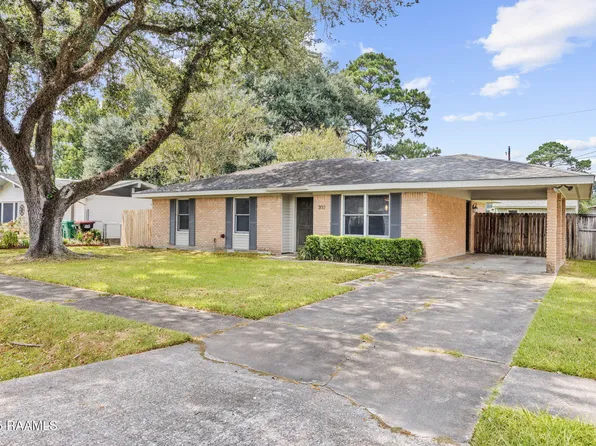 302 Newcastle Dr, Lafayette, LA 70503