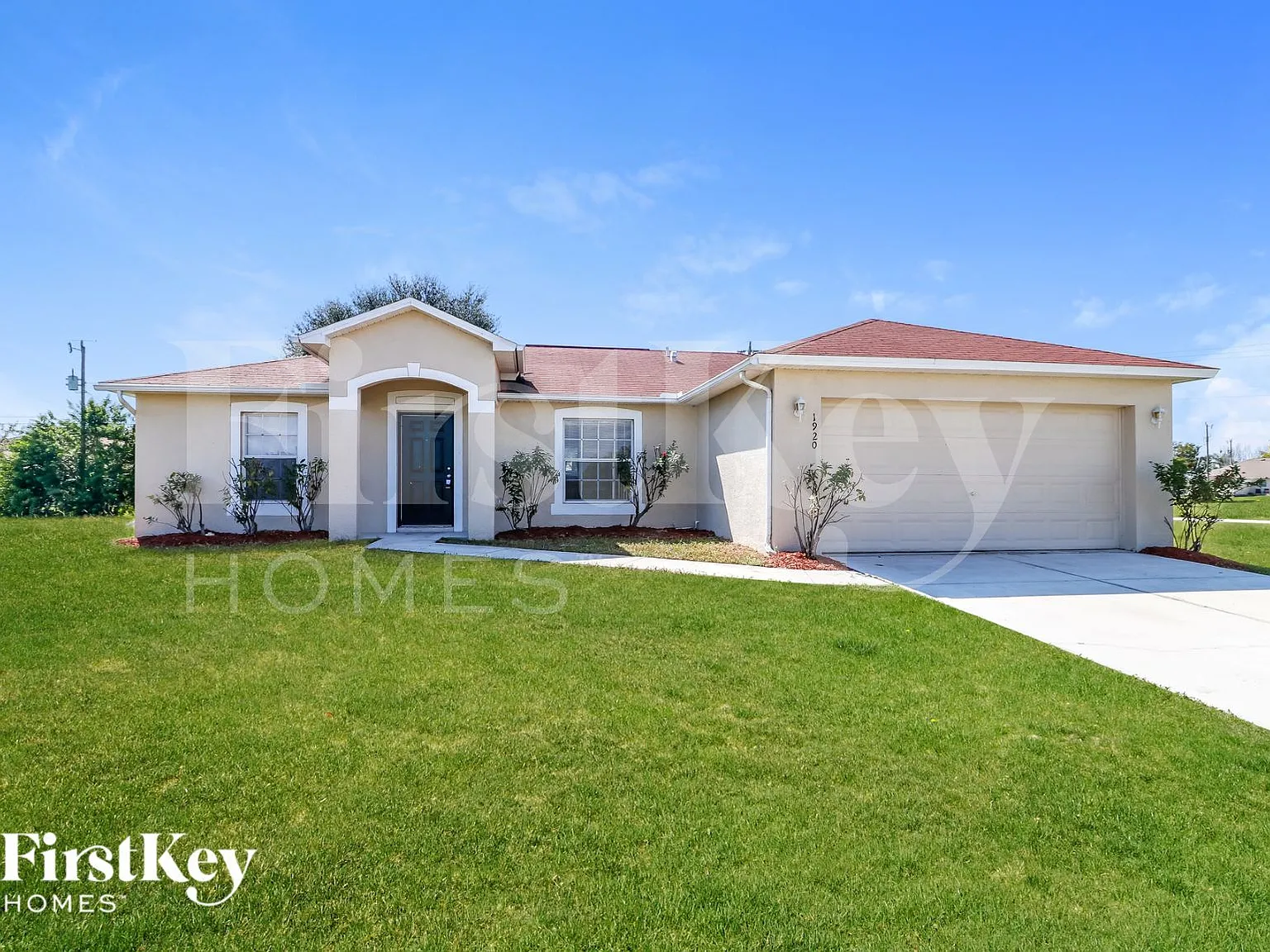 3 bed, 2.0 bath, 1220 sqft, $1,675 — Photo 1