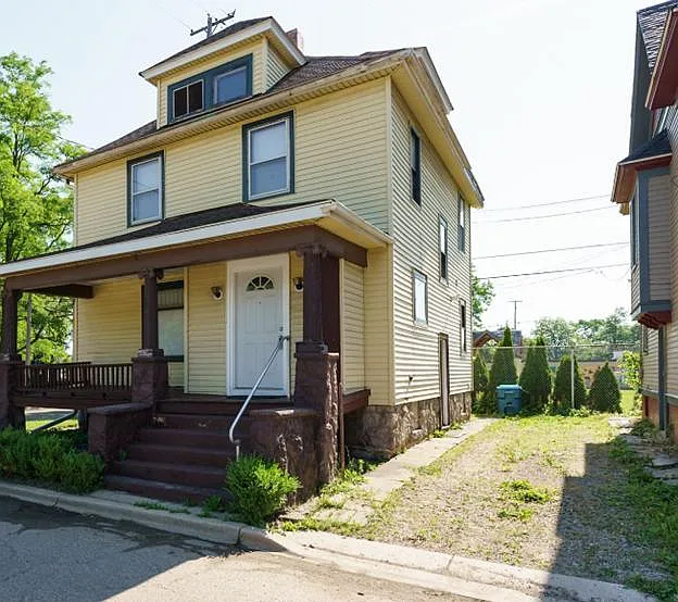 230 Old Orchard Pl — Photo 8