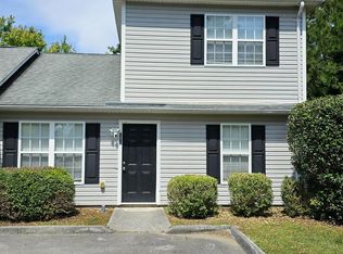 573 Corbin St, Jacksonville, NC 28546