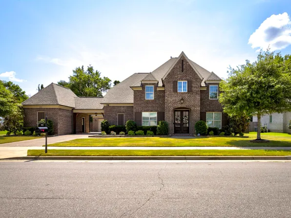 10713 Magnolia Park Cir S, Collierville, TN 38017