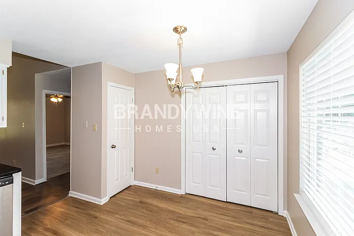 8404 Jacob Dr — Photo 9