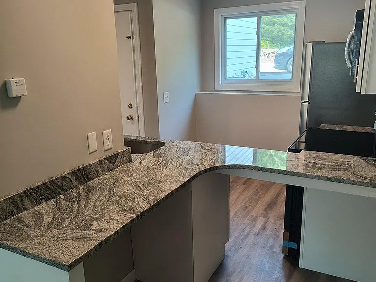 8 N Pembroke Rd #3 — Photo 2