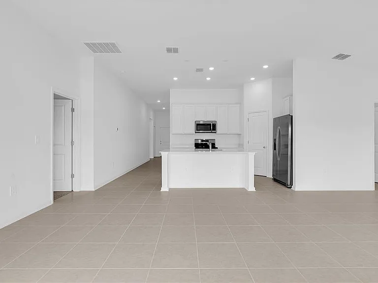 5803 Le Marin Way — Photo 6