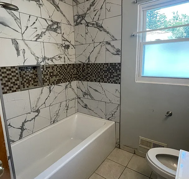 117 S William St — Photo 3