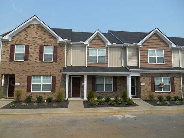 1st image of 2005 Debonair Lane Lot 159