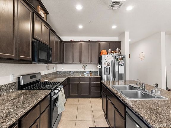 4th image of 630 Andrea Dr