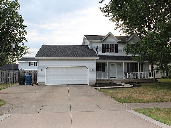 2nd image of 646 Robinwood Ave