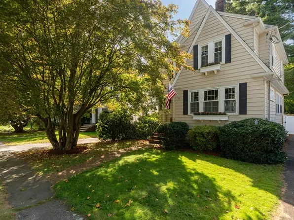 7 Otis St, Milton, MA 02186