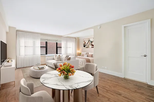 Rented by Greystar | media 3