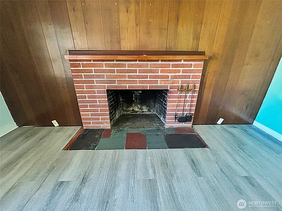 5th image of 11717 83rd Avenue SW