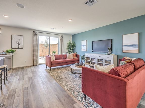 4th image of 1019 Gentle Swan St #693