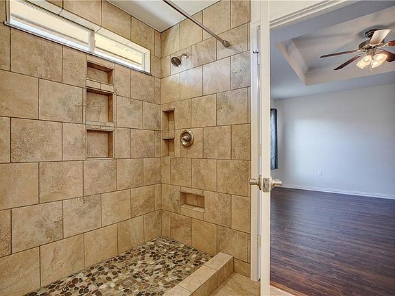 2nd image of 5925 Nelson Oaks Dr