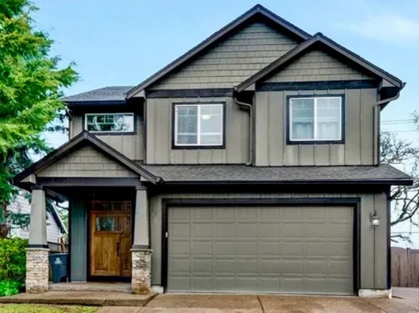 913 Pintail St, Silverton, OR 97381