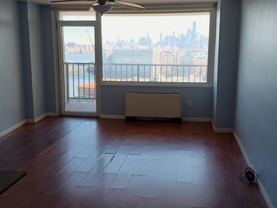 380 Mountain Rd #311, Union City, NJ, 07087