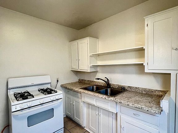 3rd image of 2058 Jefferson Ave APT 3