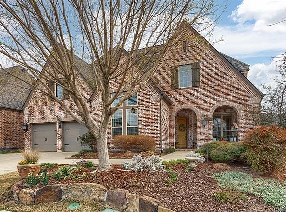 2nd image of 304 Longhorn Dr