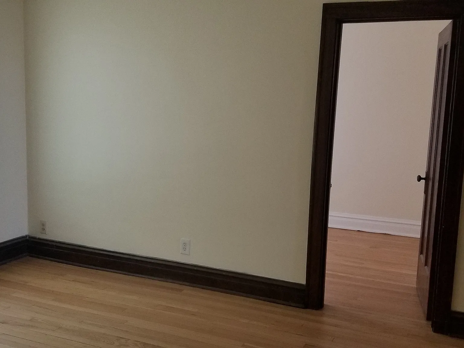 4948 N Lester Ave — Photo 3
