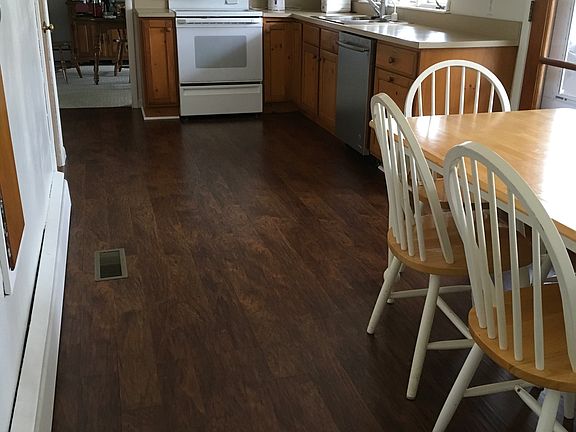4th image of 128 Beekin Dr