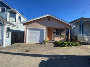 151 Monterey Ave, Pacific Grove, CA 93950