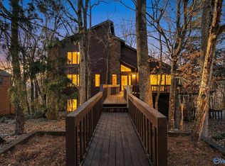 1522 Chandler Rd SE, Huntsville, AL 35801