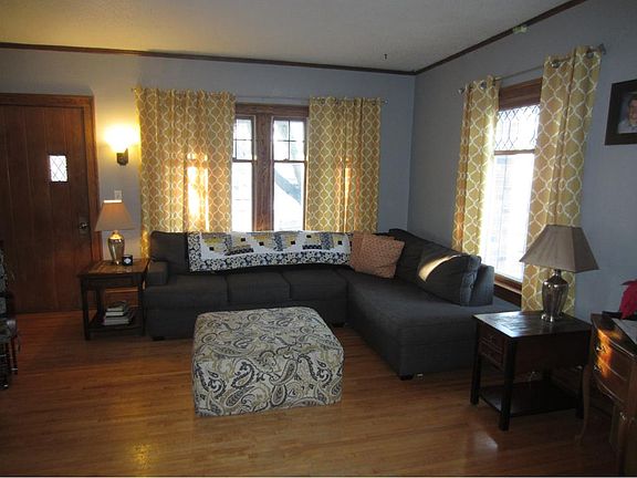 4th image of 800 1st St N