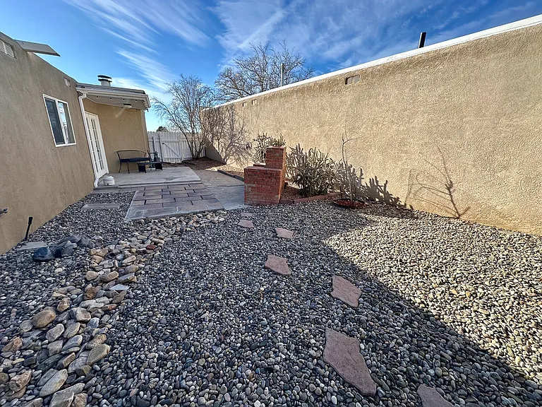 13368 Camino Del Norte NE — Photo 25