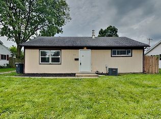 514 Carol Dr, Greenwood, IN 46143