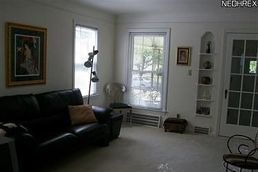 4th image of 6900 Meadowbrook Ave
