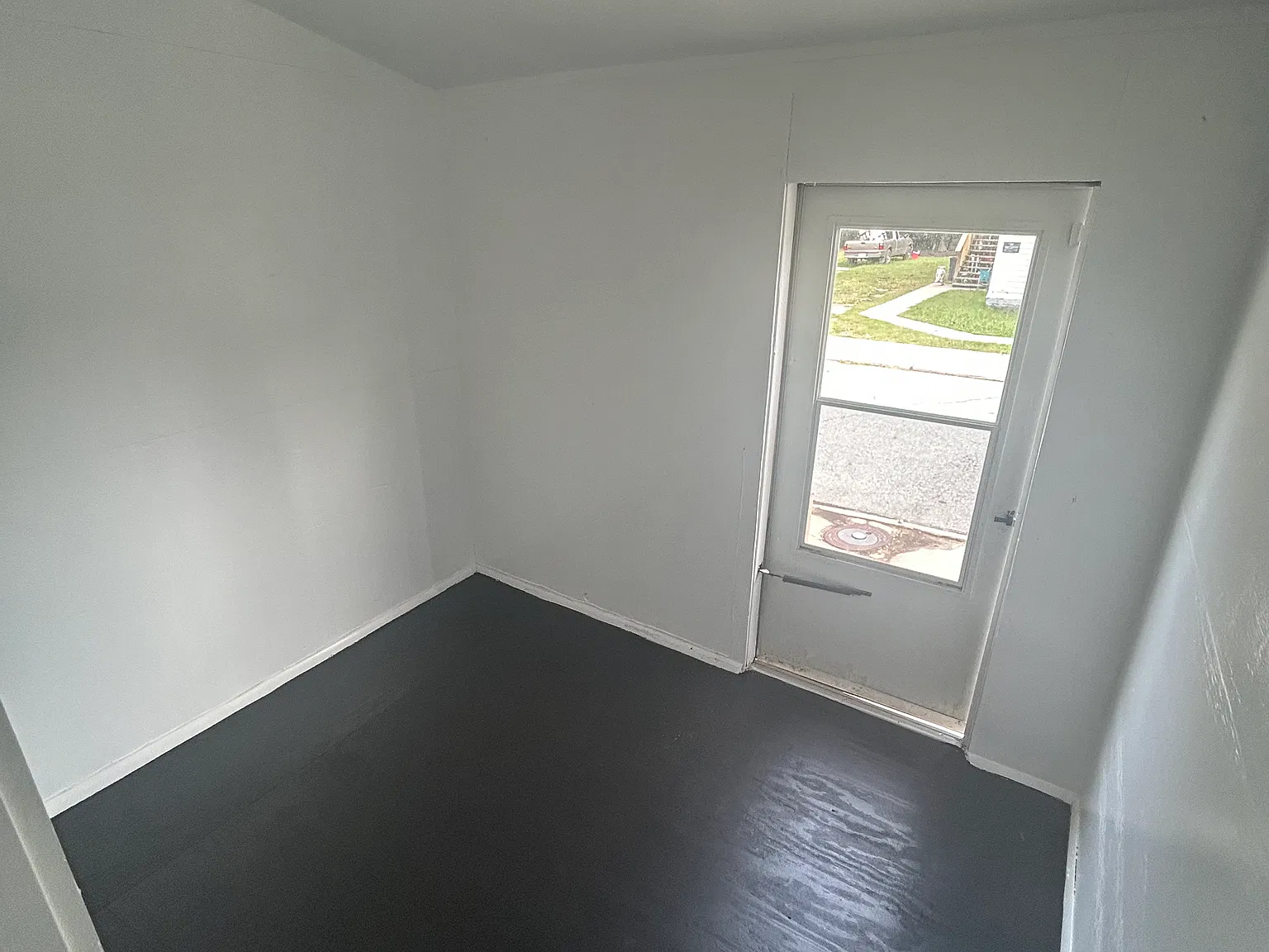 2 bed, 1600 sqft, $1,500 — Photo 2