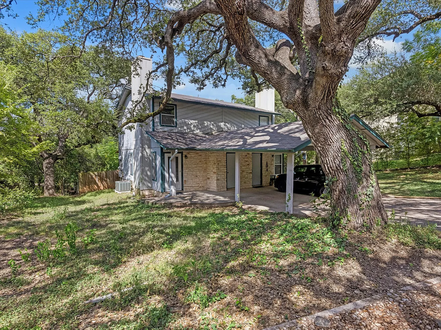 2 bed, 1.5 bath, 992 sqft, $1,500 — Photo 1
