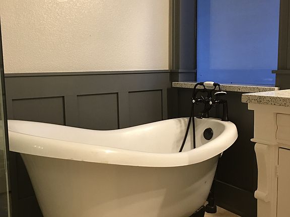 4th image of 6017 Morning Creek Ct