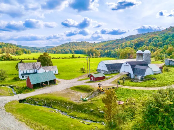 36 Woffenden Road, Wilmington, VT 05363
