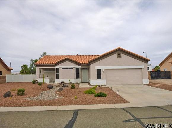1st image of 2233 Brookfield Dr