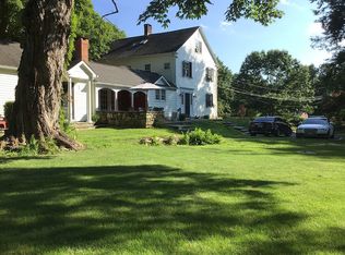 71 Riverside Rd, Sandy Hook, CT 06482