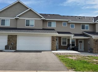 7954 210th St W, Lakeville, MN 55044