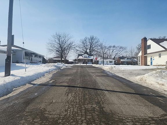 4th image of 11504 Fordham Rd