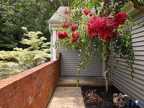 5th image of 7551 Ingelnook Ct