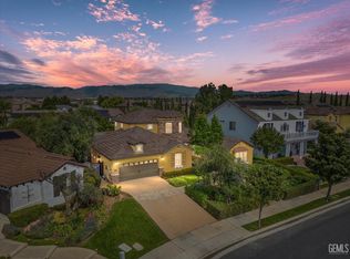 5411 Thicket Way, Bakersfield, CA 93306
