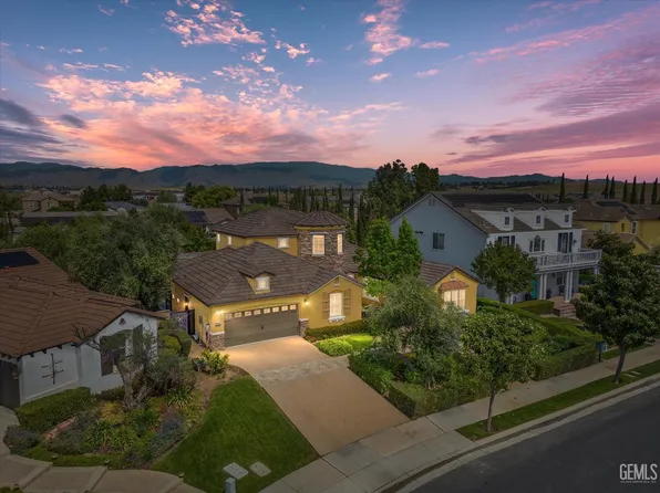 5411 Thicket Way, Bakersfield, CA 93306