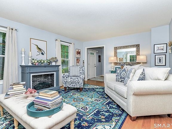5th image of 73 Long Hill Road