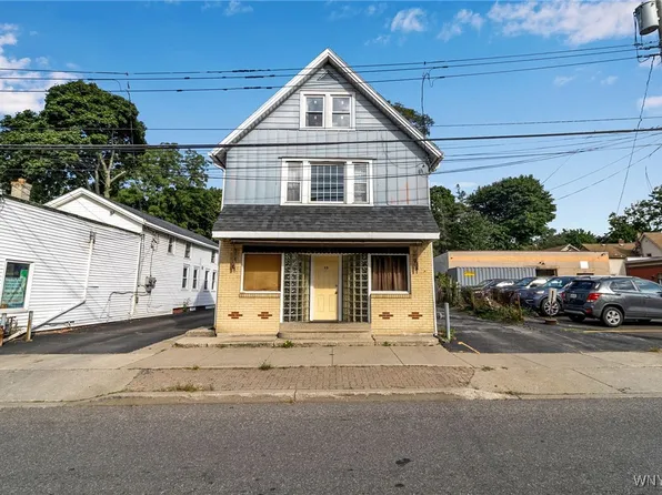 85 Lake St, Hamburg, NY 14075